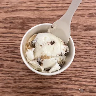 Salty chocolate chip cookie ice cream