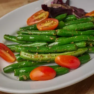 Strean bean, Garlic, tomatoes