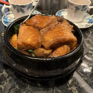 Braised Tofu In Brown Sauce