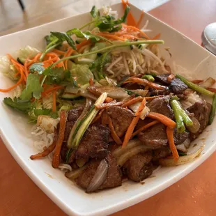 Vermicelli Bowl, Beef Lemongrass