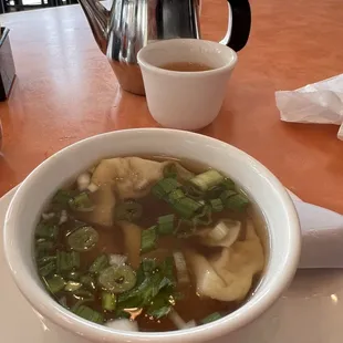 Jazmin Tea and Wonton Soup