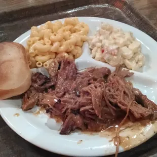 Pulled pork Carolina style dinner with mac &amp;  cheese and potato salad