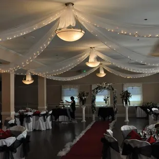 our color theme was red, black and white