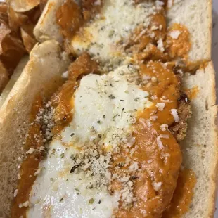 Chicken Barracho(chicken parm with vodka sauce and fresh mozzarella and provolone cheese on a seeded Italian roll