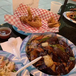 a bowl of stir fry and a bowl of stir fry