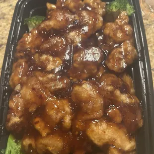 L16. General Tso&apos;s Chicken