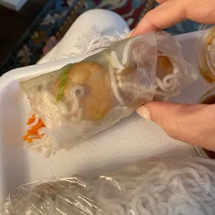 Shrimp roll with 2 shrimp