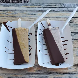 Hazelnut and Coffee with 1/2 dip dark chocolate.  WooHoo!