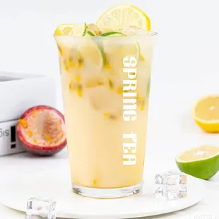 a glass of lemonade
