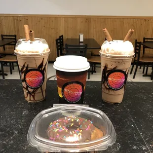 Donas de proteína,té verde,frapuchino