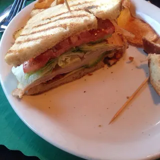 Gunpowder Chips with Salsa