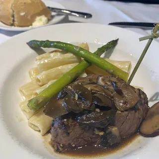 Filet Au Poivre