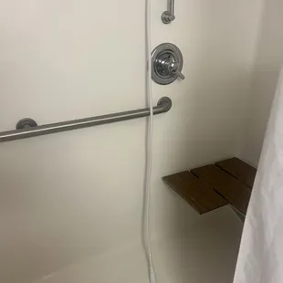 Shower wand had no wall mount.