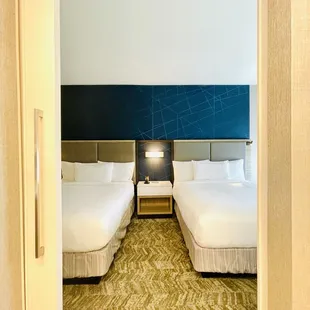 Double Bed Suite Free Marriott Bonvoy Rewards Night