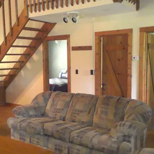 Whispering Pines Cabin: Loft above Living Room