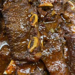 BBQ BEEF SHORT RIBS