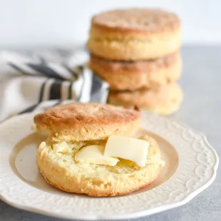a plate of biscuits