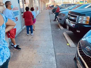 La Popular Bakery & Cake Shop