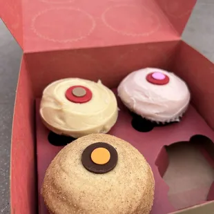 Triple cinnamon, salty caramel, strawberry