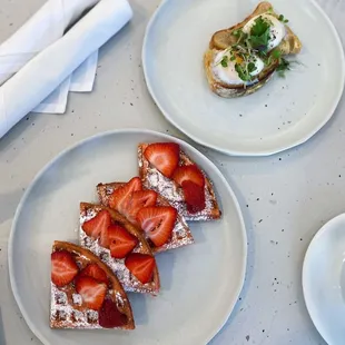 strawberry mochi waffles