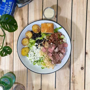 Steakhouse Salad