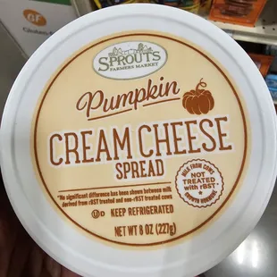 Pumpkin Cream cheese ($3)