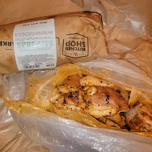 Dec 2021: The Black Garlic wings often sell out-- THE BEST WINGS anywhere! They air fry beautifully.