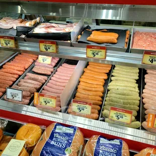 June 2021: Beautiful sausages-- chicken &amp; pork flavors.