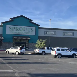 Plenty of close parking spots at Sprouts on a weekend day.