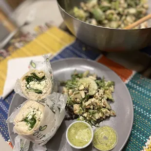 Tuna Wrap Tuna, spinach, avocado  &amp; feta or goat cheese. Salad kale crunch.