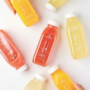 Cold-pressed natural juices like fresh tangerine, watermelon and pineapple!