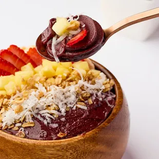 Miami&apos;s BEST acai bowls! Organic Brazilian acai sweetened with either guarana or honey.