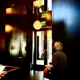 Front entrance/lobby