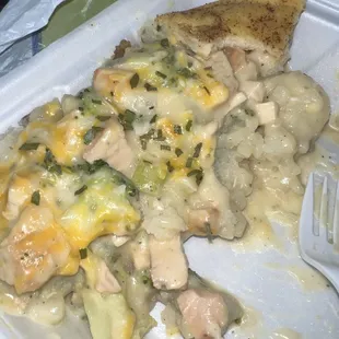 Chicken Alfredo + Broccoli