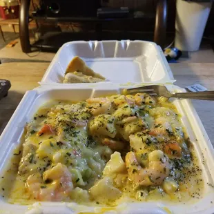 We got the SEAFOOD potato &amp;  the MEATLOAF potato.