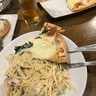 Spaghetti carbonara and pizza