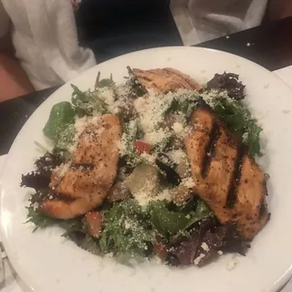 Grilled Salmon Salad