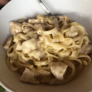 Fettuccine Alfredo with Chicken