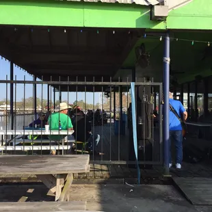 Sunday Funday's on da river, Cher!