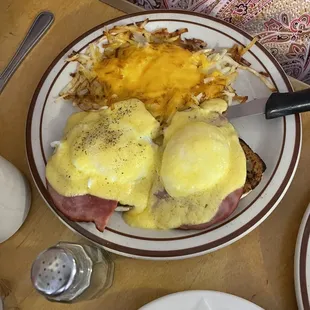 Eggs Benedict