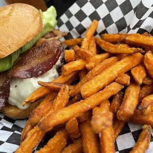 The avocado bacon burger