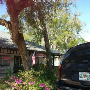 Square Meal entrance