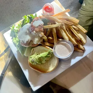 California Club Sandwich