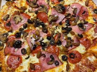 Hometown Pizza Cafe