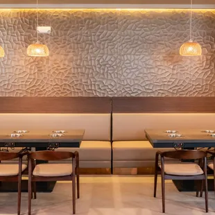 sushi and sashimi, interior