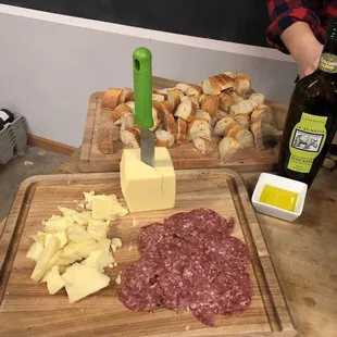 Love the meat and cheese that comes with the wine tastings.