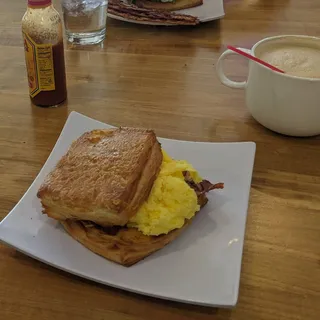 Bacon & Egg Croissant Sandwich