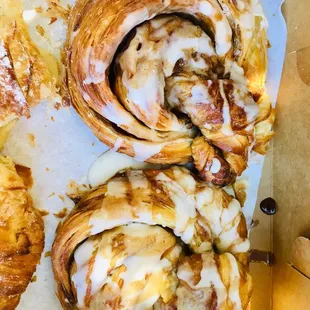 Cinnamon Roll Croissant