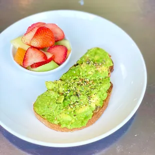Avocado Toast (06/2022)
