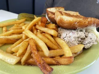 Velvet Grill & Creamery